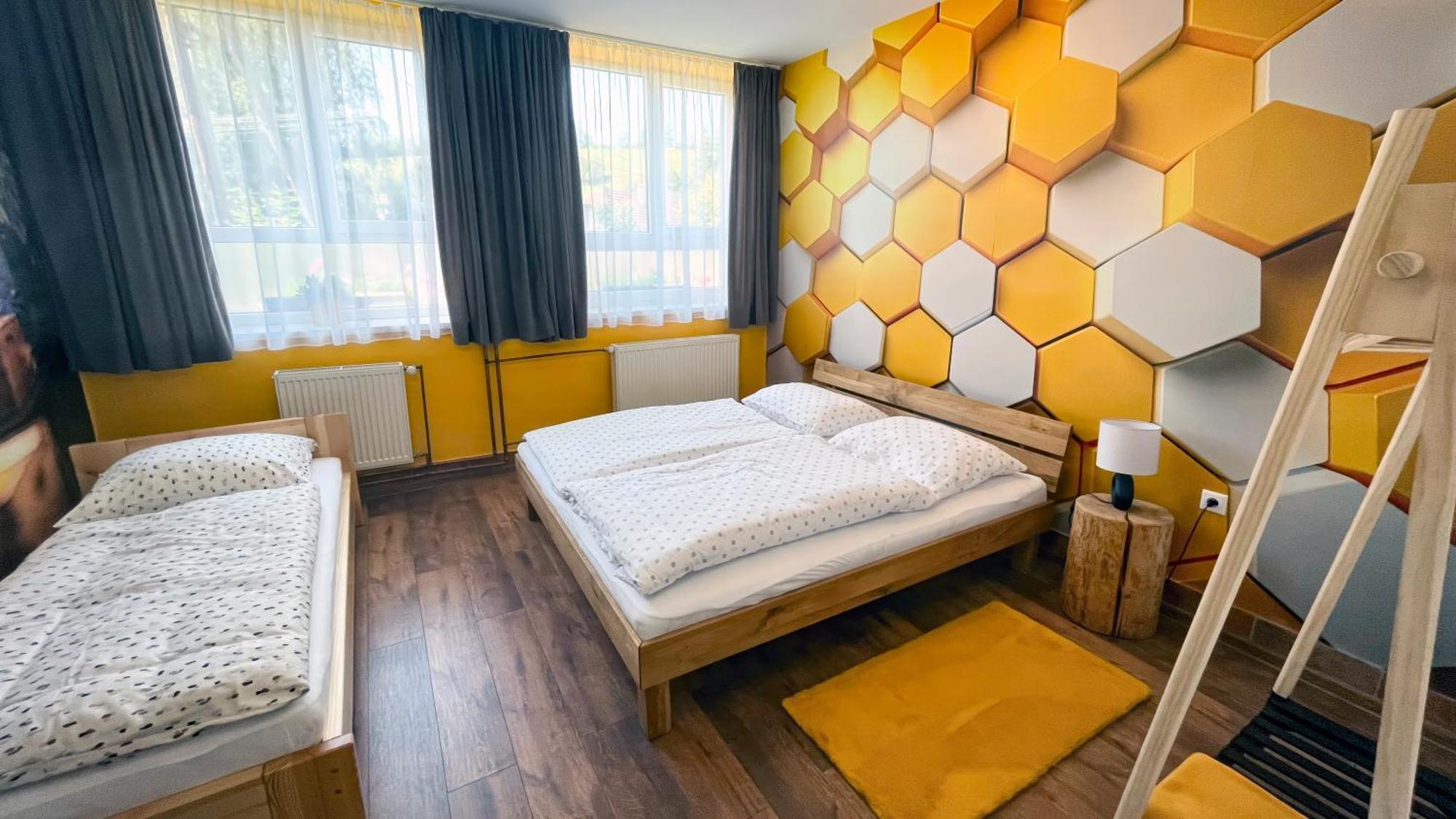 Apartmany Svrcinky Lipótszentmiklós Kültér fotó