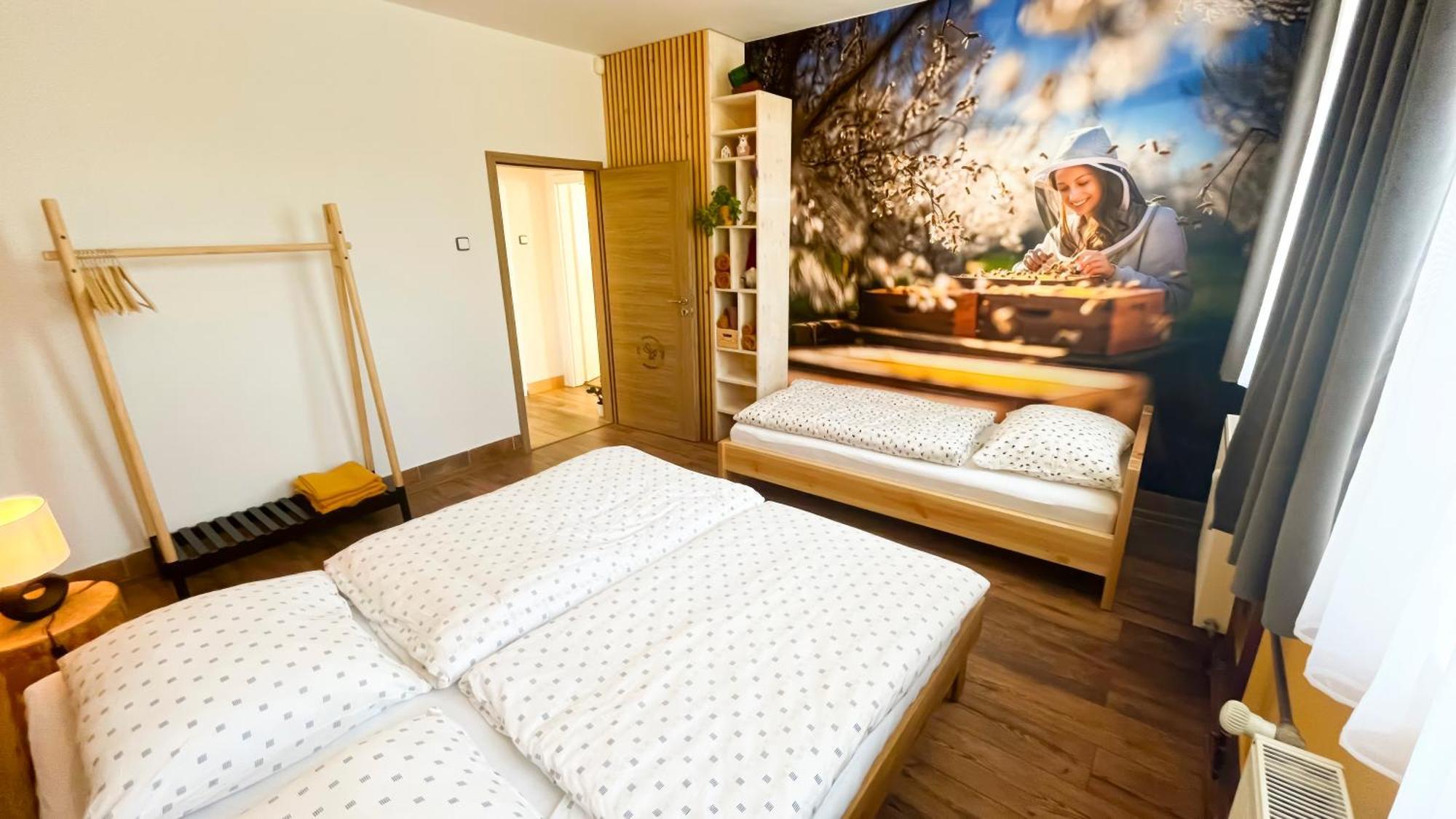 Apartmany Svrcinky Lipótszentmiklós Kültér fotó